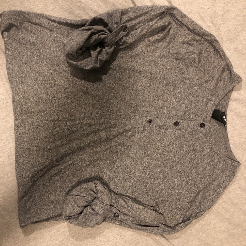 H & M quarter button long sleeve shirt grey